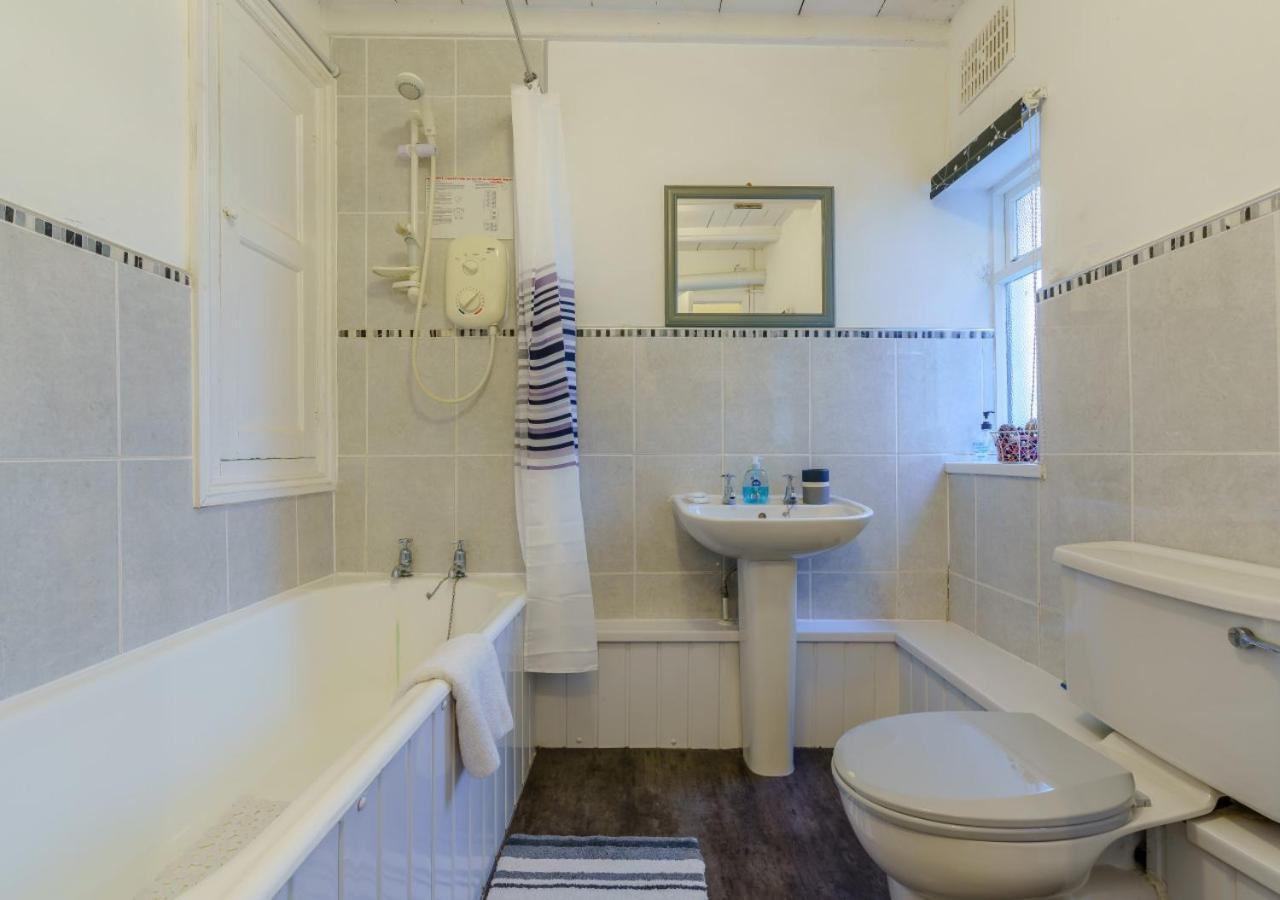 Alice Cottage Robin Hood's Bay Esterno foto