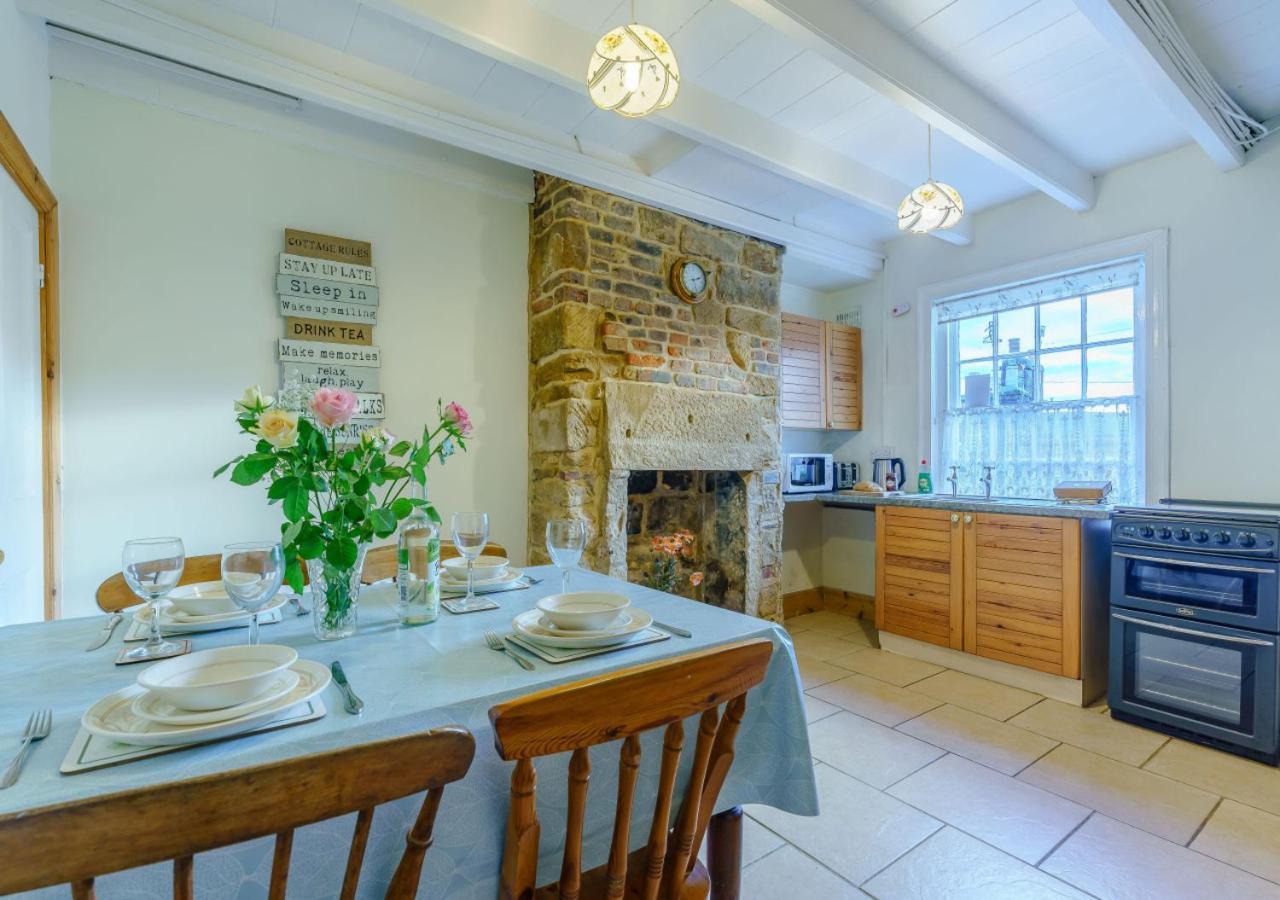 Alice Cottage Robin Hood's Bay Esterno foto